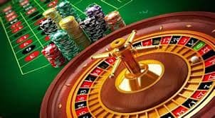 Progressive jackpot slot displaying a growing prize counter on screen